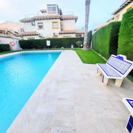 Villa Guzi